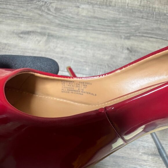 Calvin Klein Kamari Red Pointed Toe Pumps Women's Size 10 - Picture 5 of 7